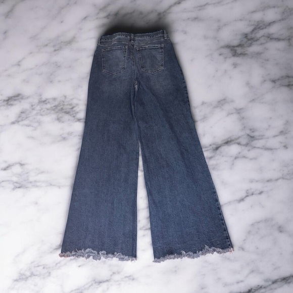 BCBGeneration Relaxed Fit Blue Jeans - Picture 3 of 5